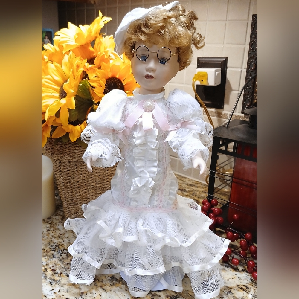 Antique Porcelain Victorian Doll White and Pink with Accessories
